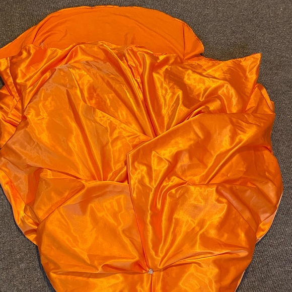 Orange ruffled ball gown PROM DRESS. - Picture 5 of 6